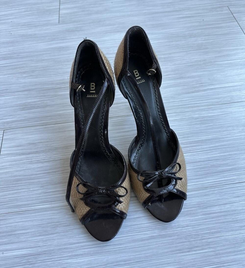 Baker's Rosemary Beige/Black Woven Straw-Like Open Toe Ankle Strap Heels US 11